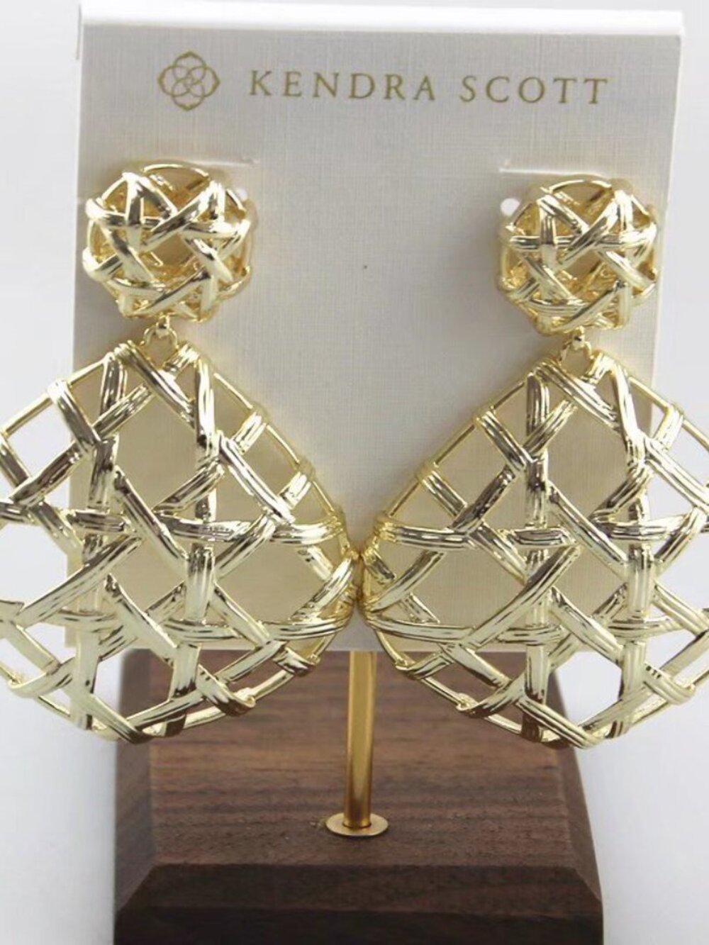 Kendra Scott Stud Earrings - Picture 2 of 2